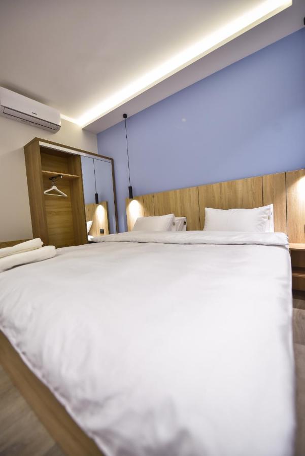 Baron Boutique Hotel 耶烈万 外观 照片
