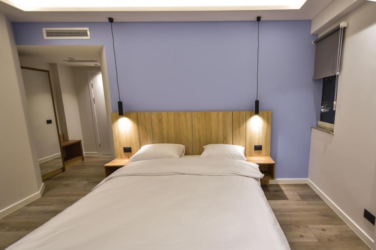 Baron Boutique Hotel 耶烈万 外观 照片