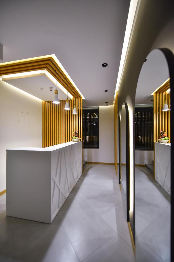 Baron Boutique Hotel 耶烈万 外观 照片