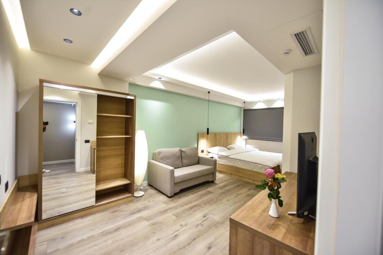 Baron Boutique Hotel 耶烈万 外观 照片