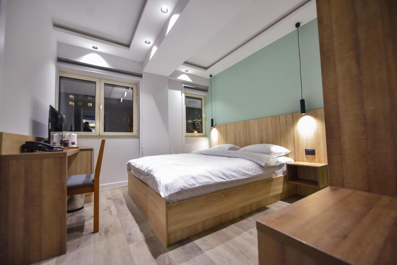 Baron Boutique Hotel 耶烈万 外观 照片